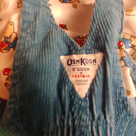 Vintage overalls, 2 shirts 🐻Oshkosh b'gosh - Picture 6 of 8
